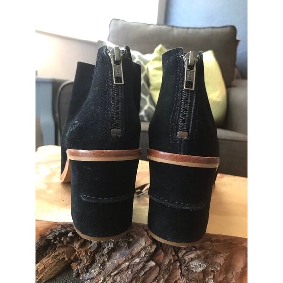 UGG Ginger Open Toe Ankle Boot Black Suede Size 6 1/2 Dressy Casual Summer fall - Picture 4 of 12